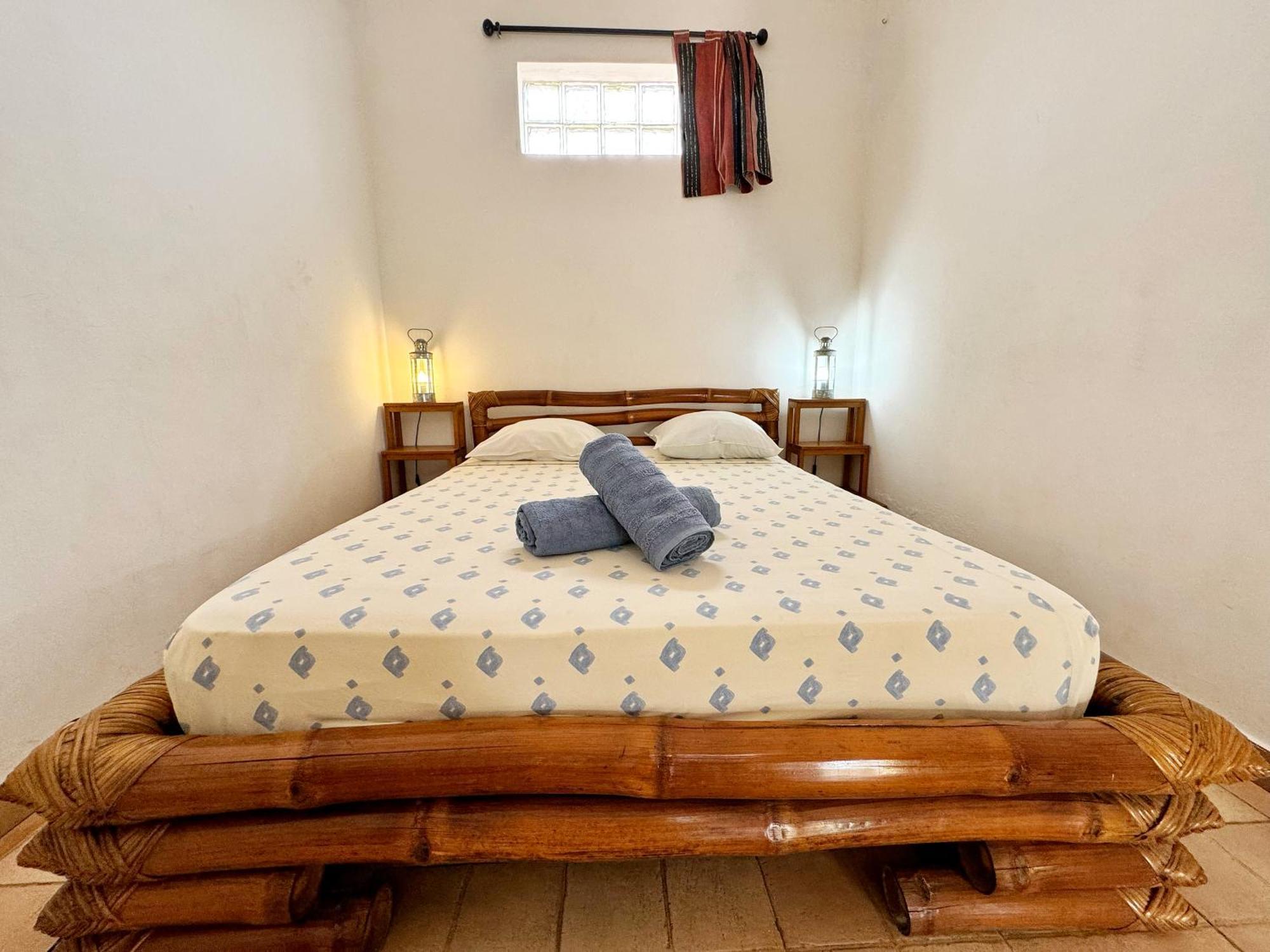ホテル Kayzen House Ngaparou エクステリア 写真